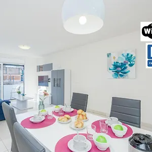https://apart-rent-apartamento-francesc-macia-2b.topcostabravahotels.com